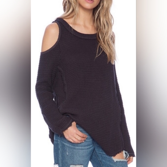 Free People Sunset Black Cold Shoulder Sweater Chunky Knit Size XS - Picture 4 of 7